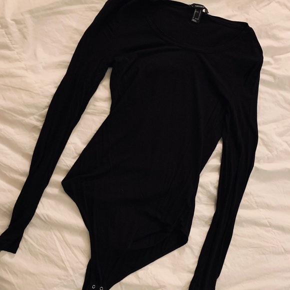 scoop-neck bodysuit - Picture 1 of 3